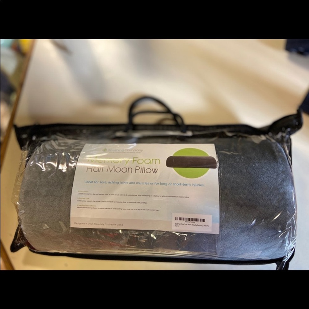 Memory foam pillow